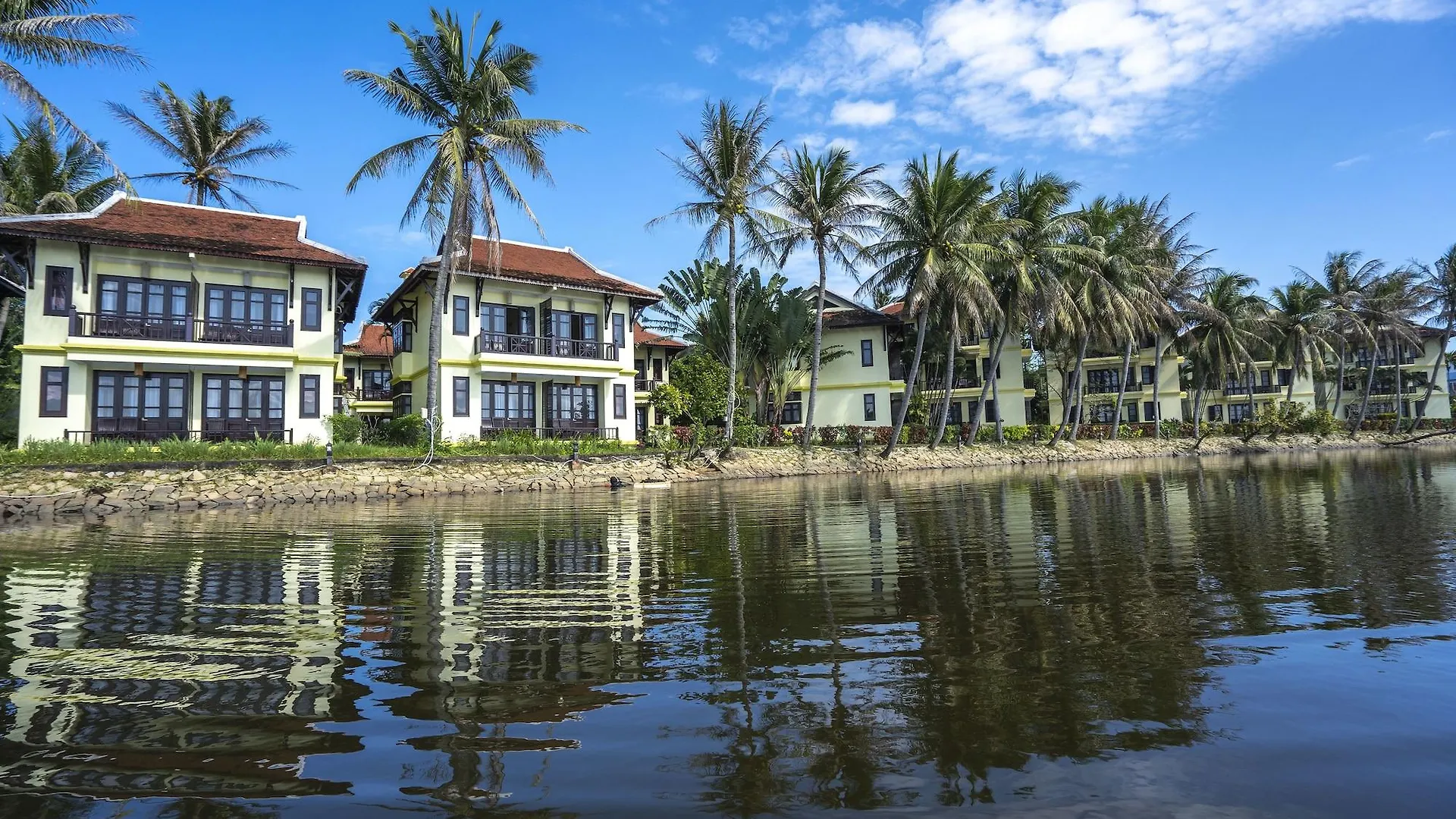 Hoi An Riverside Resort & Spa Hoi An