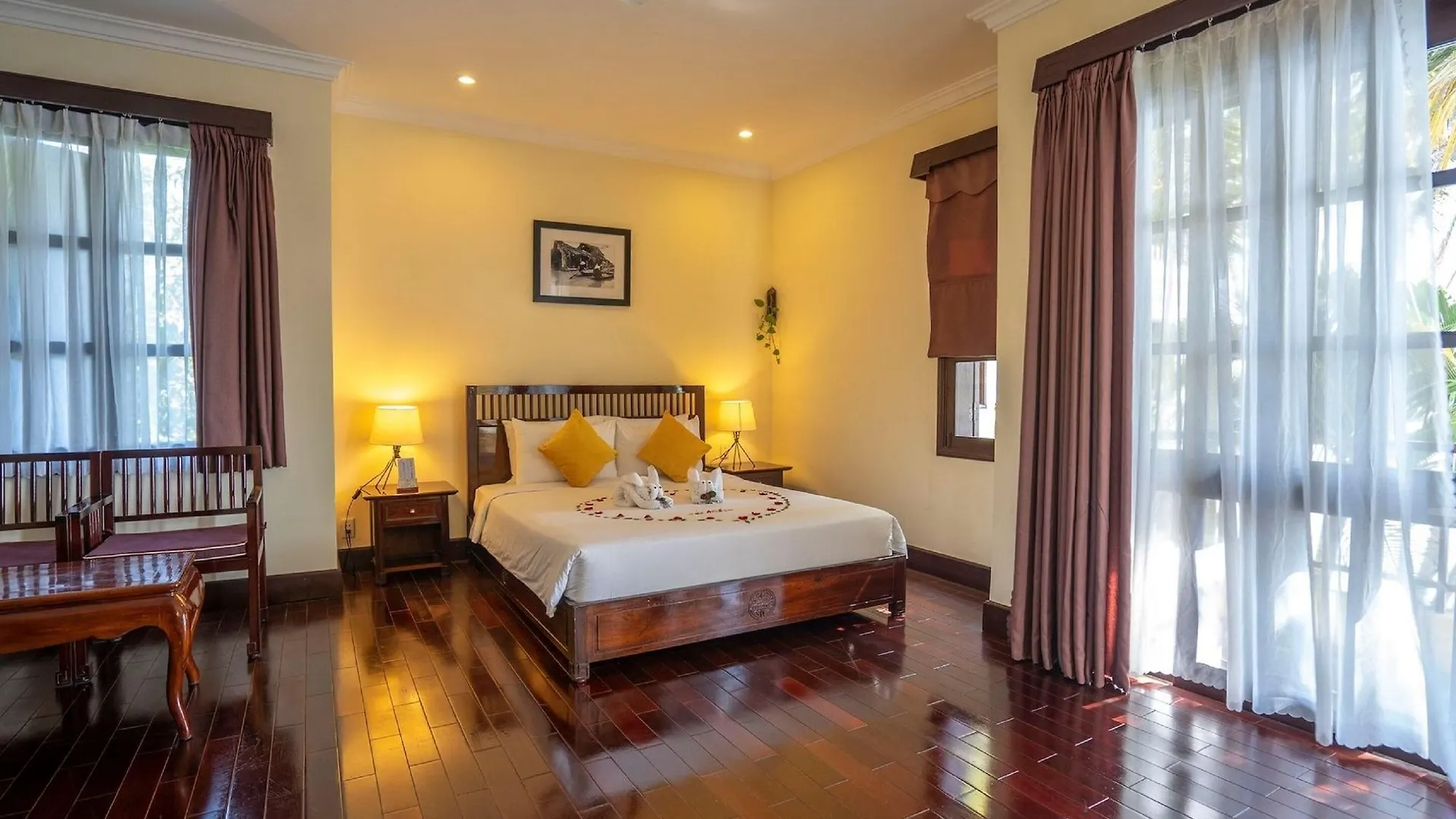 Hoi An Riverside Resort & Spa 4*, Hoi An